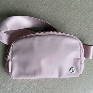 Lululemon Athletica Light Pink Everywhere Belt Bag